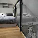 Hugo Vip Διαμέρισμα *